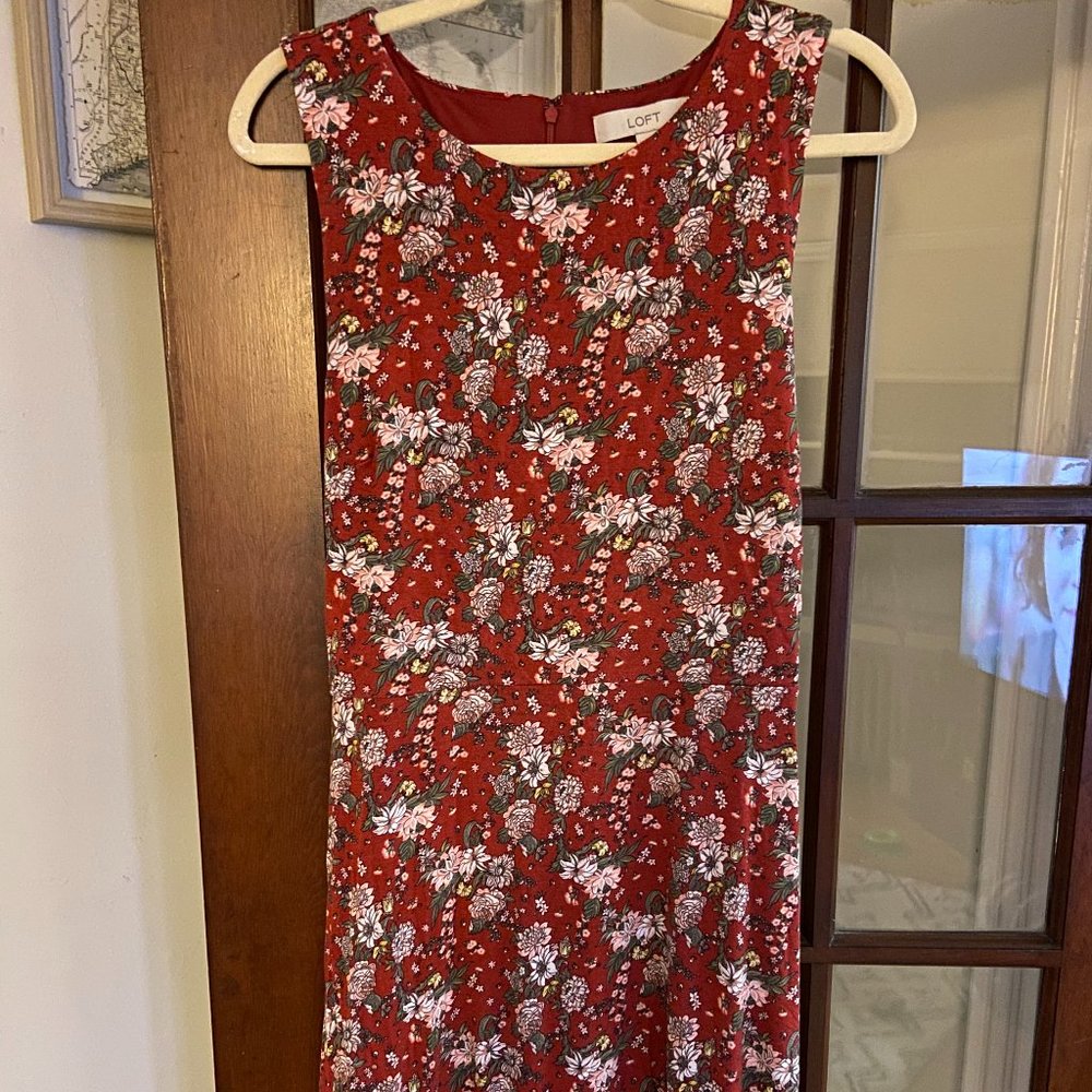 Loft Red Floral Flowy Sleeveless Dress Size 14